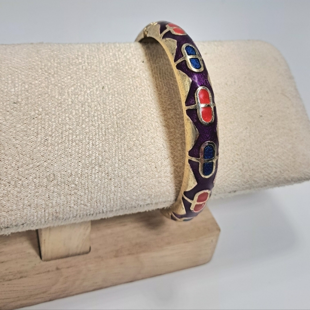 Vintage Gold Tone Hinge Bracelet - Picture 4 of 6